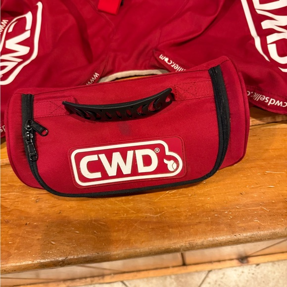 Saddle Cover. - Picture 10 of 13